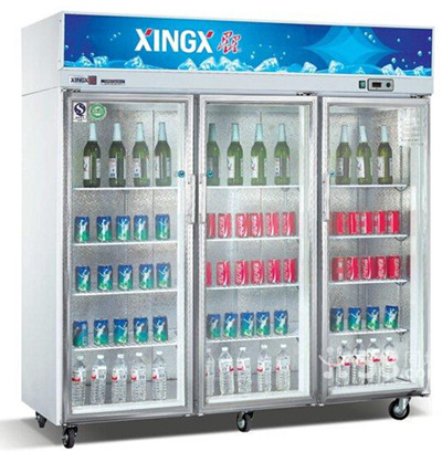 夏季飲料柜積水過多的解決方法
